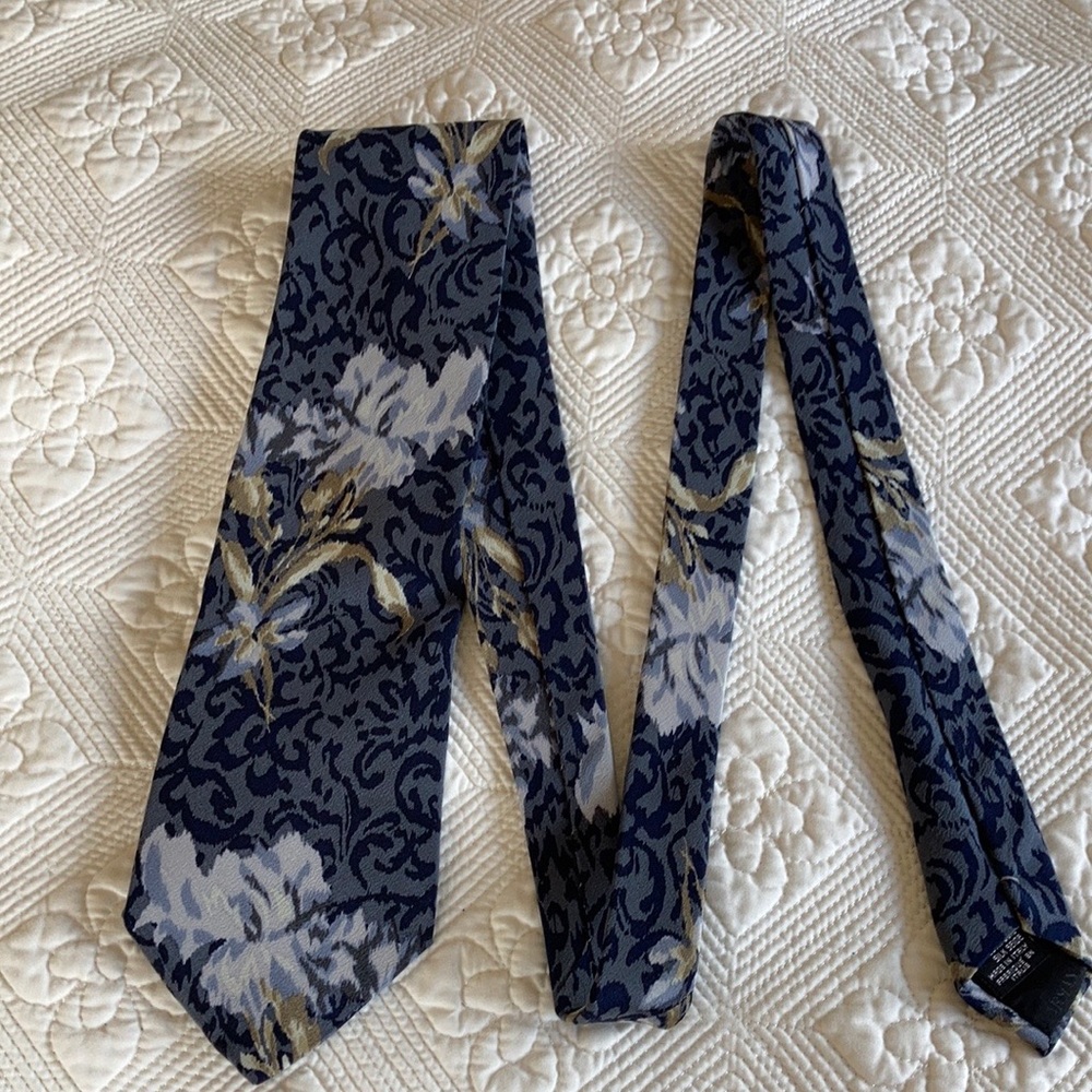 Giorgio Armani Silk Cravatte Tie Made in Italy